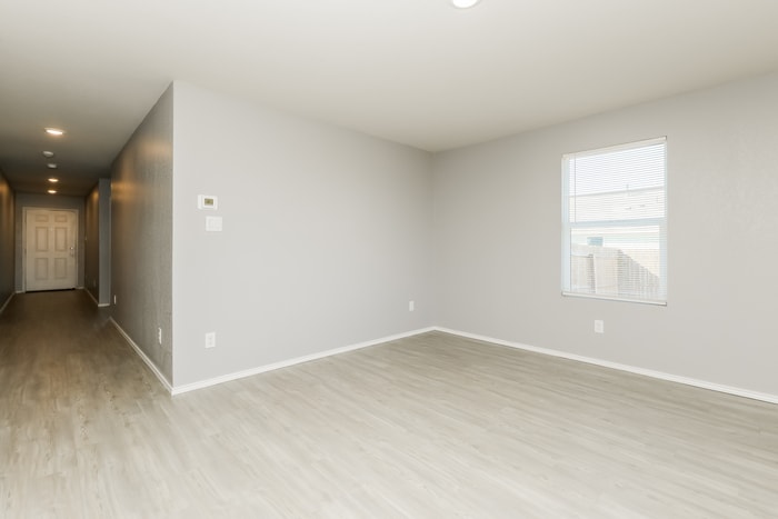 Building Photo - 347 Agave Cir