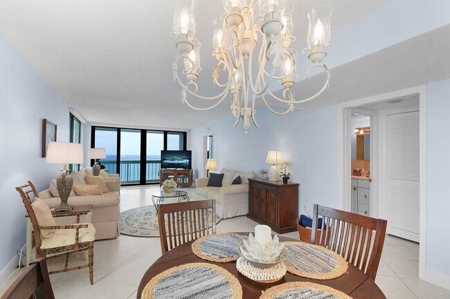 Building Photo - 9940 S Ocean Dr