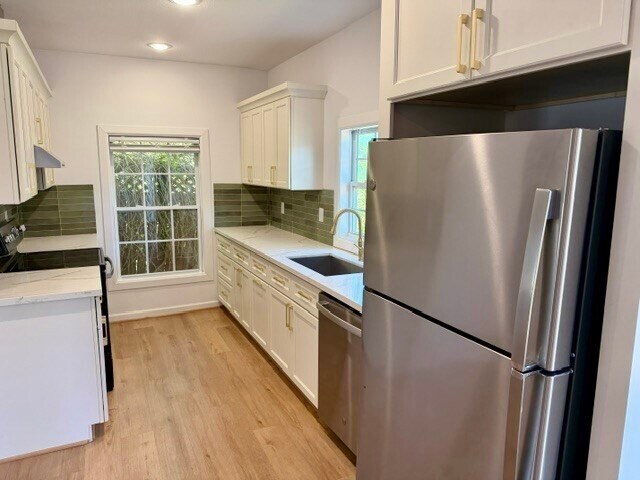 Building Photo - 808 Oakhurst St