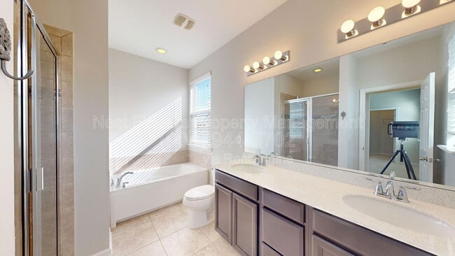 Building Photo - 7061 Azalea Grove Dr