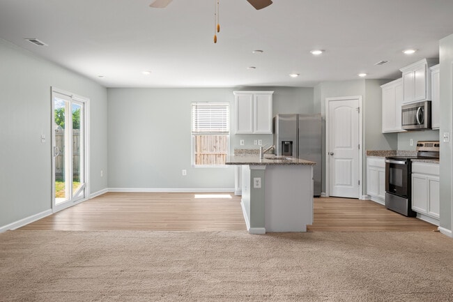 Building Photo - 2854 Meadowview Blvd