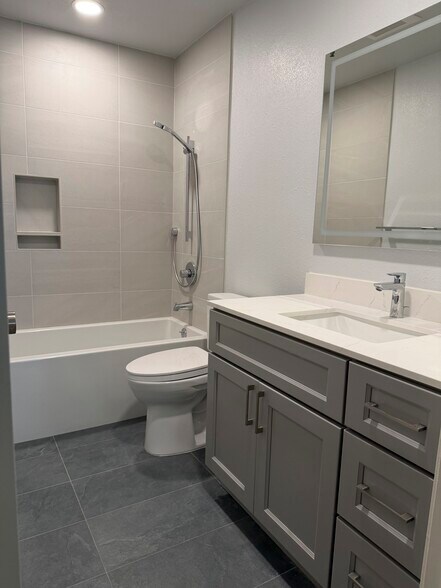 Bathroom #2 - 707 Bryant St