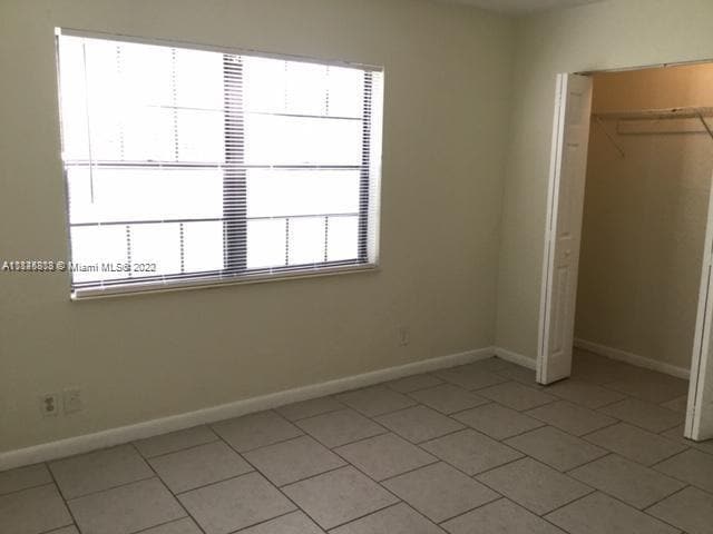 Building Photo - 7625 Tam Oshanter Blvd