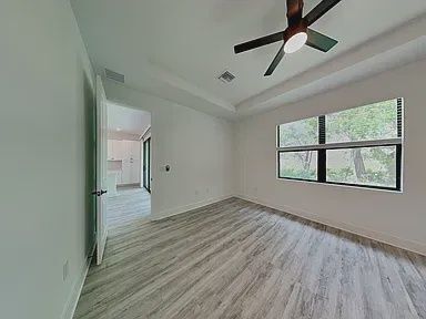 Building Photo - 1126 Bismarck Rd