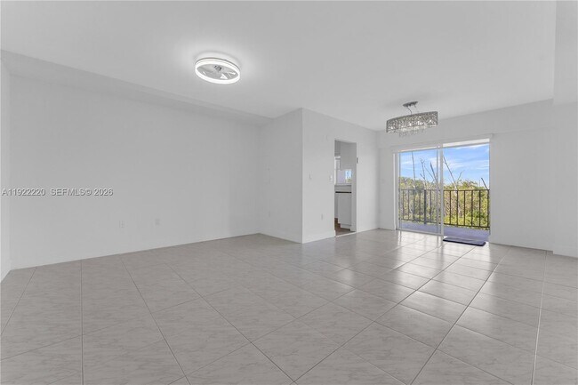 Building Photo - 16508 NE 26th Ave