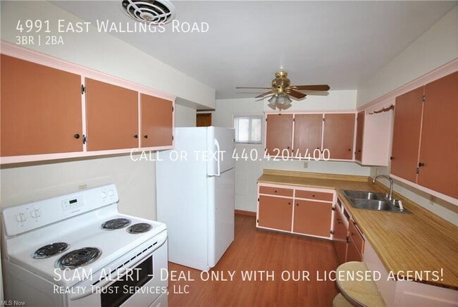 Building Photo - 4991 E Wallings Rd