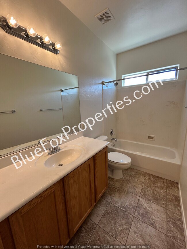 Building Photo - 2705 E Scenic Overlook Pl