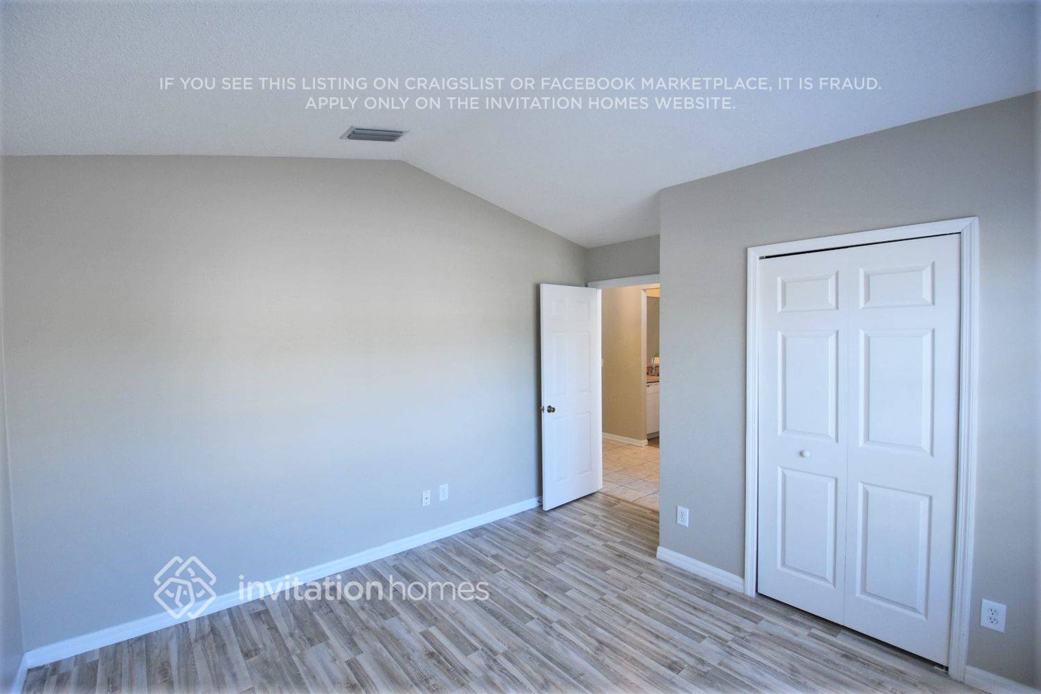 Building Photo - 4821 Sabal Harbour Dr