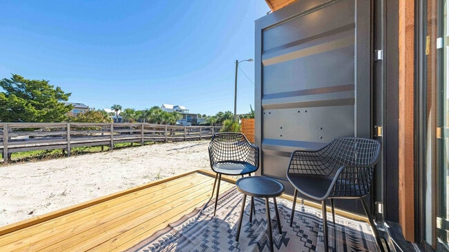 Building Photo - 316 Bream Ave