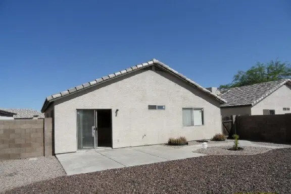 Building Photo - 8362 W Minnezona Ave