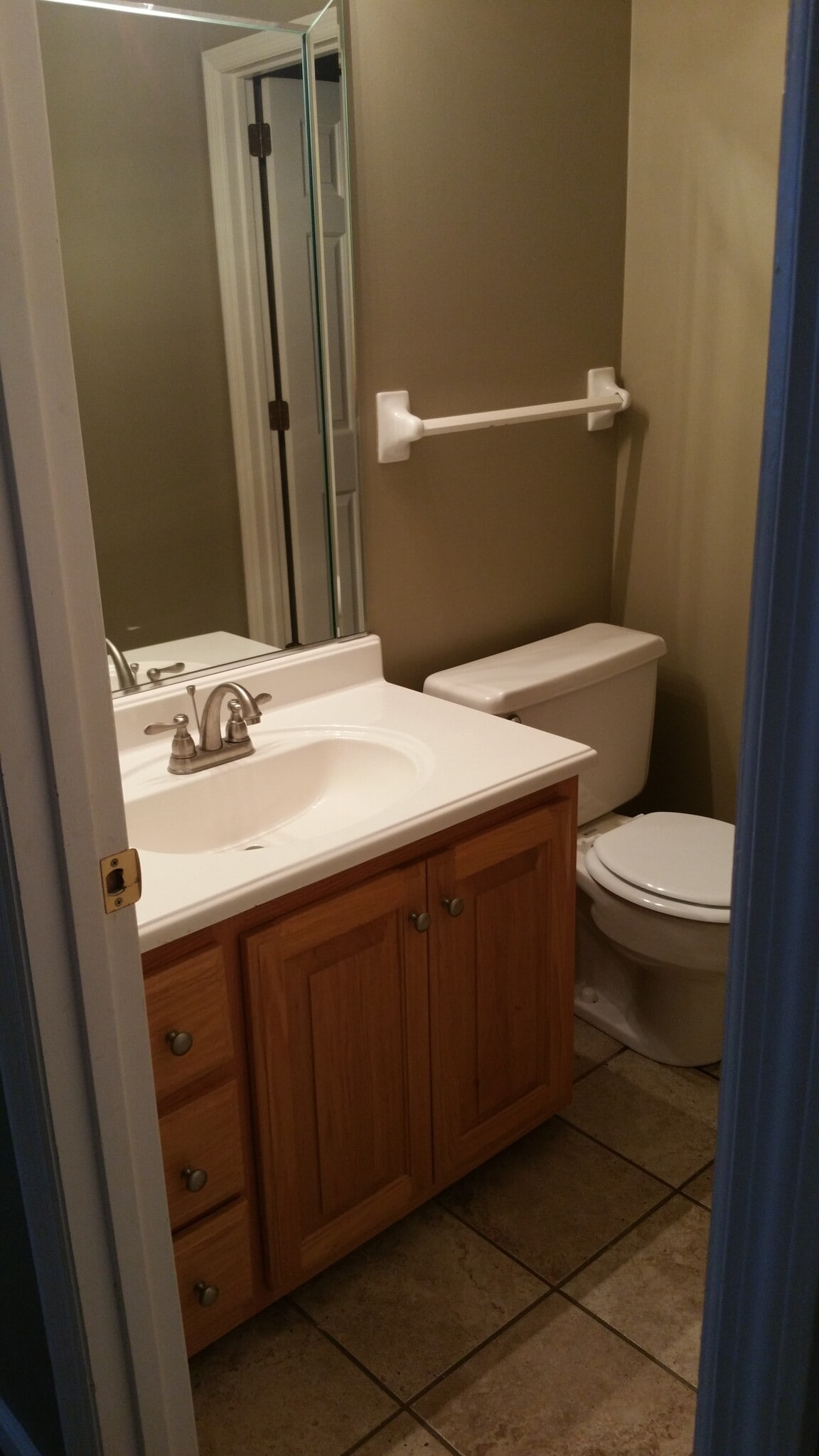 1/2 bath - 760 Fox Ridge Dr
