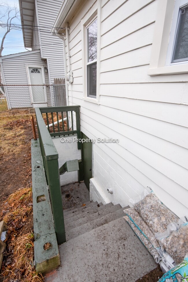 Building Photo - 2886 Greene St