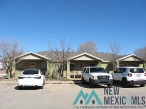 Building Photo - 141 Townsgate Plaza