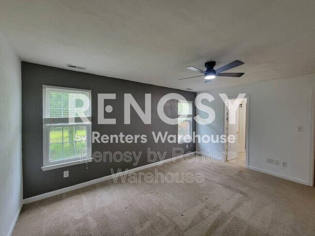 Building Photo - 45 Creekside Dr