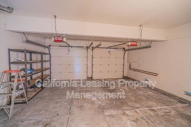 Building Photo - 23902 Lakeside Rd