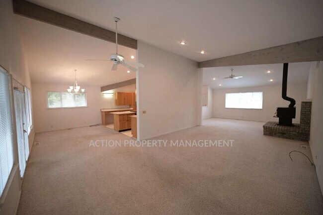 Building Photo - 3 bed 2.5 bath home in a private country setting, close to town. All new luxury vinyl plank floor...