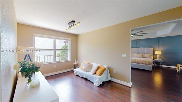 Building Photo - 5092 SW 173rd Ave