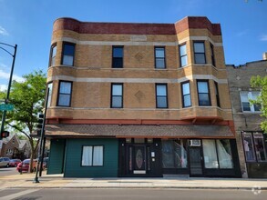 Building Photo - 1756 W 35th St