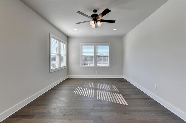 Building Photo - 1241 Waldon Xing