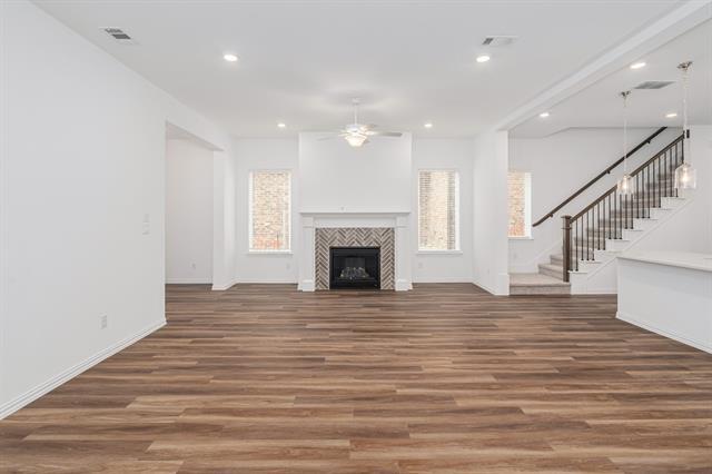 Building Photo - 908 Utica Dr