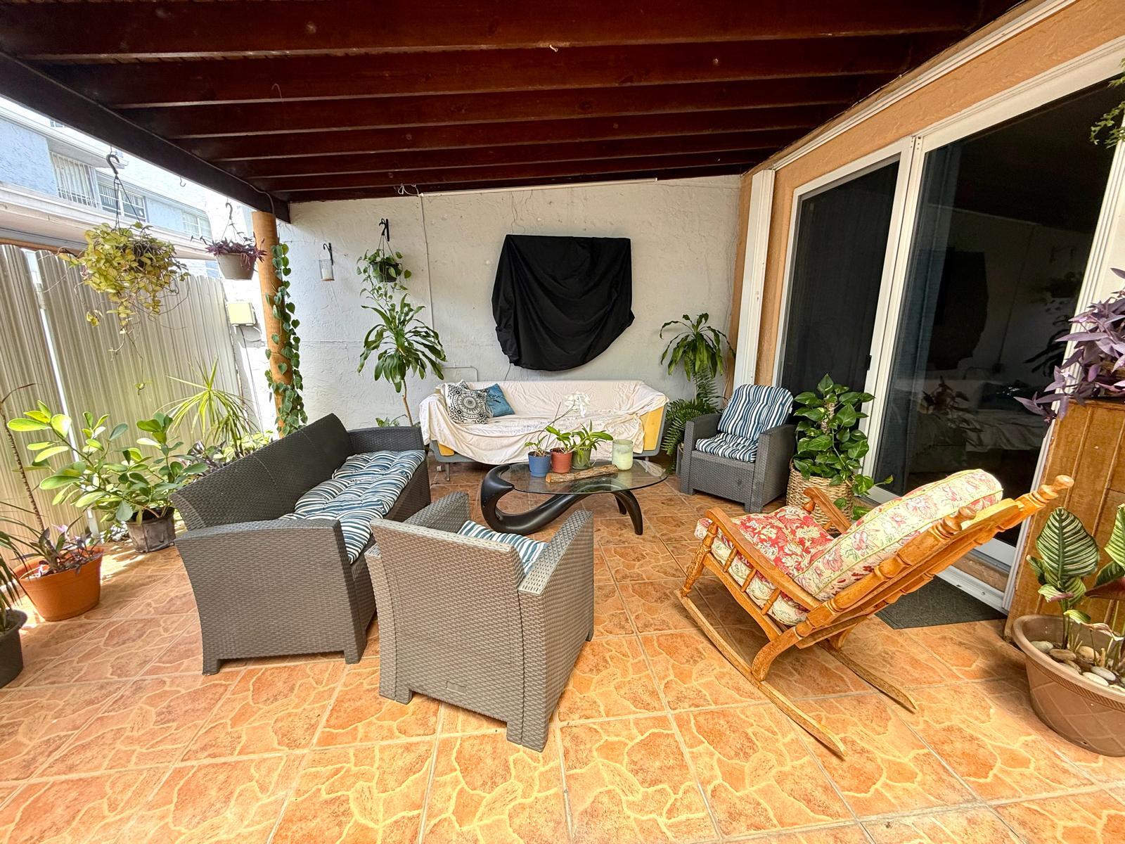 Back patio - 828 W 38th Ter