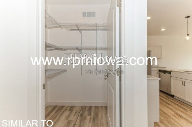 Building Photo - 1784 Highland Cir SW