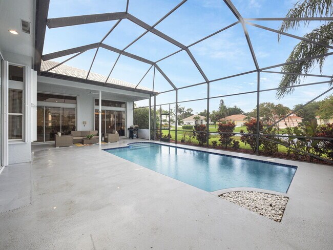 Building Photo - 9070 Cypress Hollow Dr