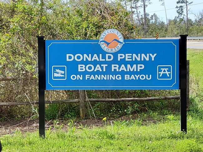 Building Photo - 7402 Hwy 2302