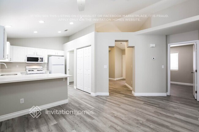 Building Photo - 9309 Leaping Lilly Ave