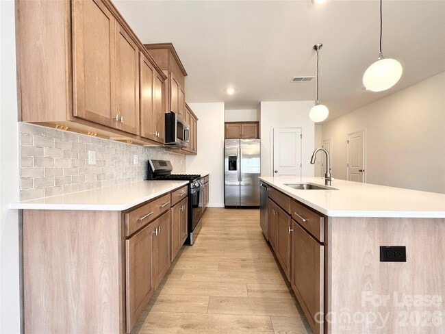 Building Photo - 759 Lock Haven Dr NW