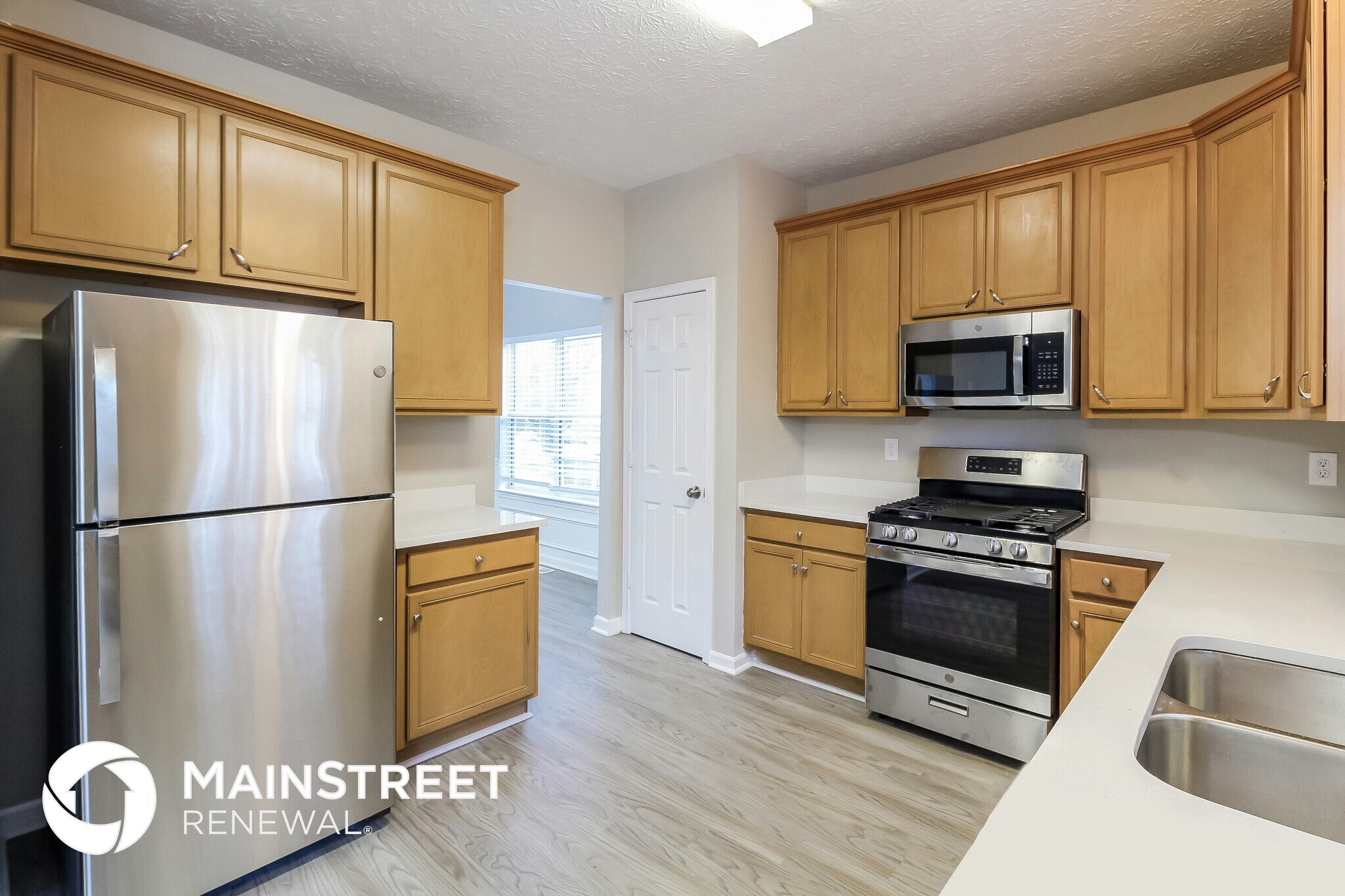 Building Photo - 877 Ashton Oak Cir