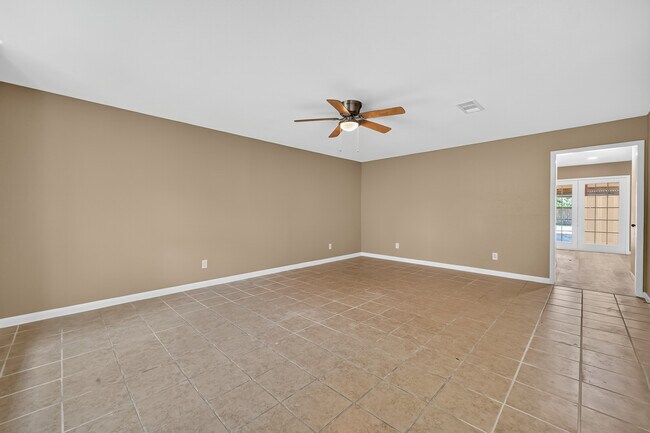 Building Photo - 6710 Biggs Ct