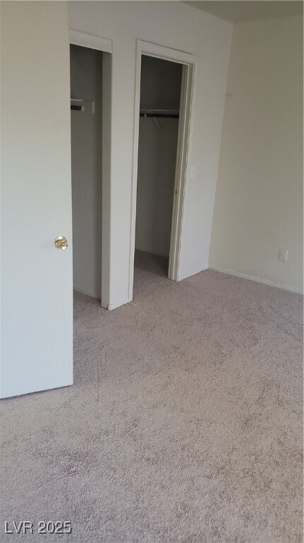 Building Photo - 9617 Pine River Ln