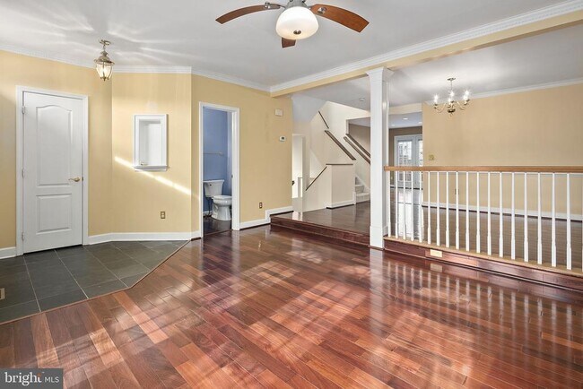 Building Photo - 3912 Maximilian Ct
