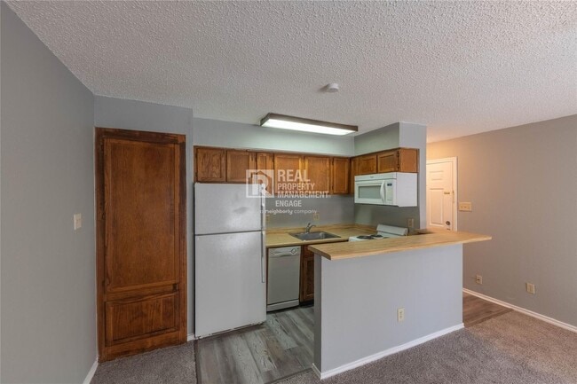 Primary Photo - 1 Bedroom 1 Bath Unit Available for Rent i...