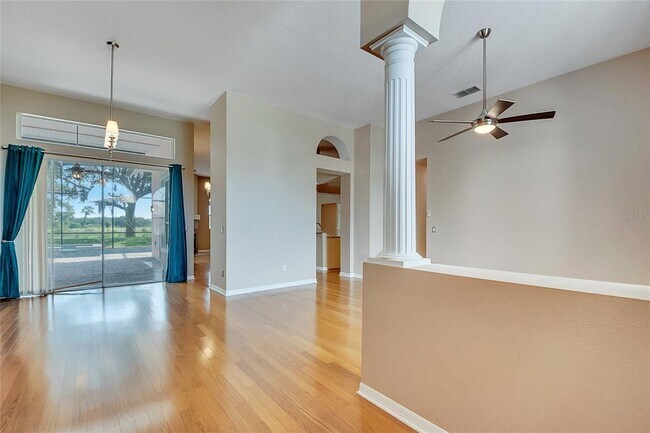 Building Photo - 219 Isle of Sky Cir