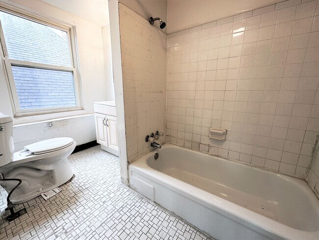 Building Photo - Highland Park - Apartments For Rent In Pittsburgh