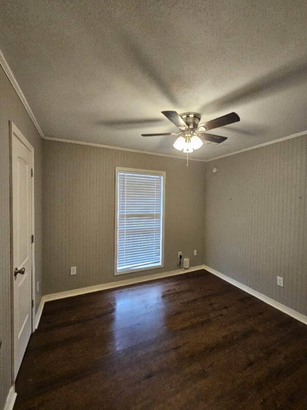 Building Photo - 16 Linder Rd