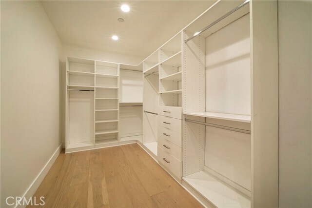 Building Photo - 305 La Jolla Dr