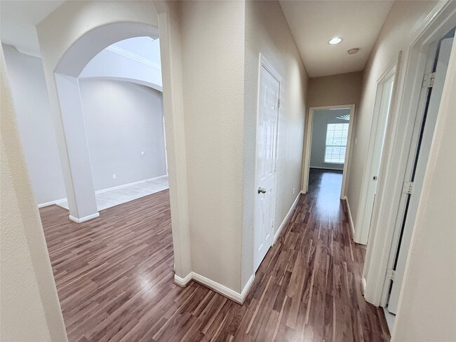 Building Photo - 4010 Tigris Ridge Dr