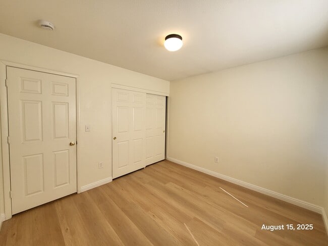 Building Photo - 7224 Dry Lake Ct
