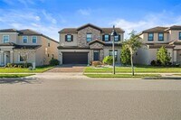 Building Photo - 199 Macaulay's Cv