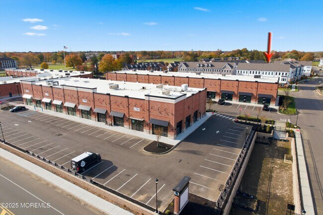 Building Photo - 4 Barton Ave