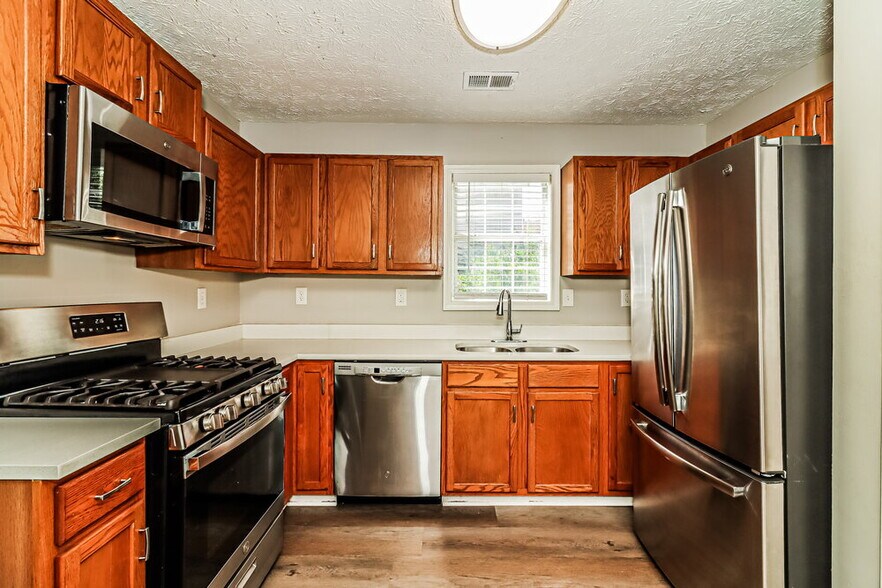 Building Photo - 1023 Taso Trail