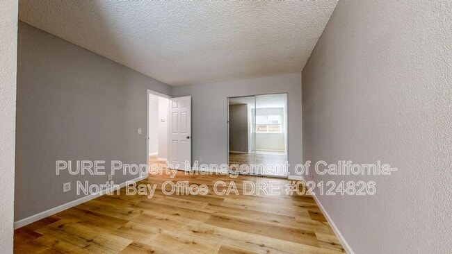 Building Photo - 1107 Navarro St