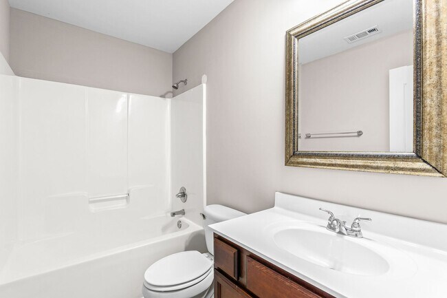 Building Photo - 214 Tall Tree Court