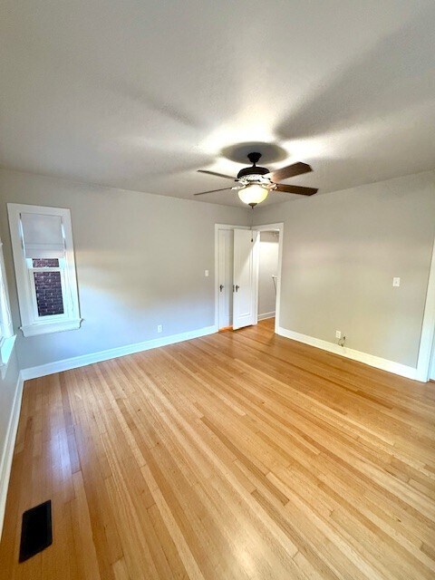 Building Photo - 709 NW 42nd St