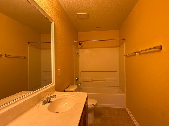 Building Photo - 2250 Howry Dr