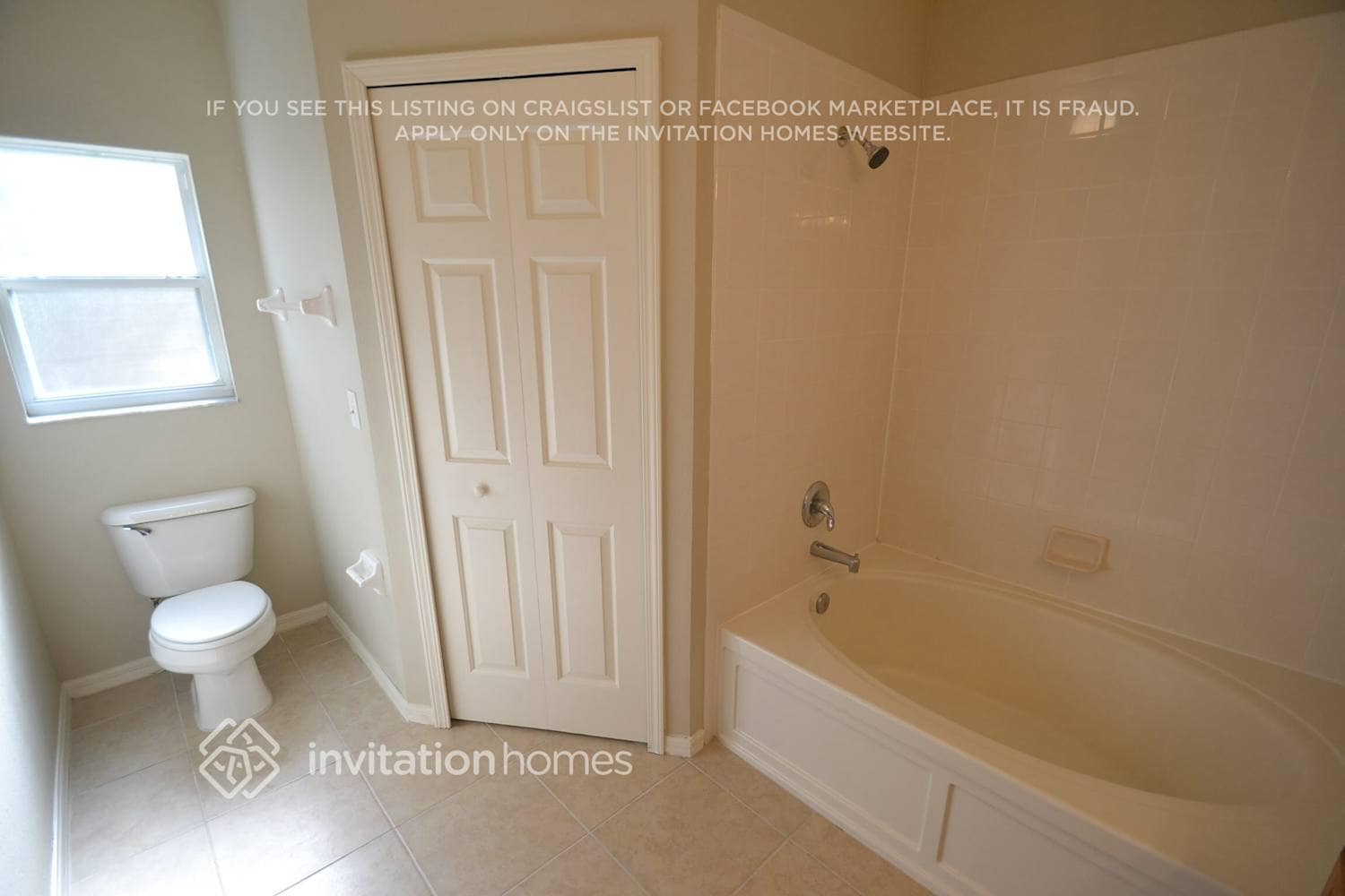 Building Photo - 10301 Lakeside Vista Dr