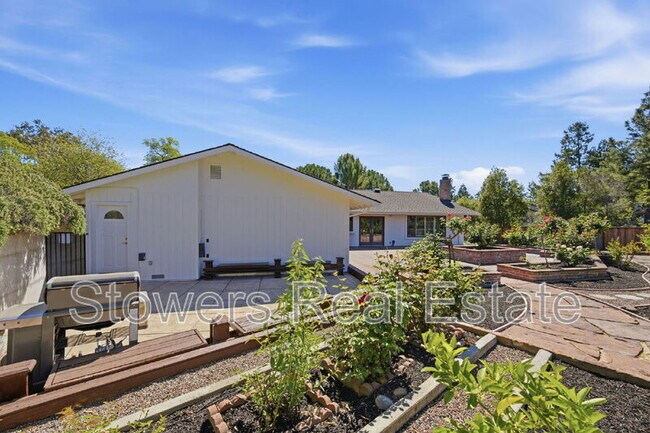 Building Photo - 155 Mountain Canyon Pl